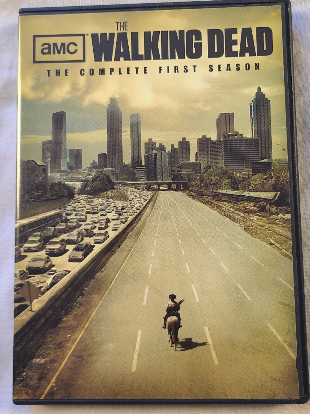 Walking Dead Season 1 DVD 2 disc set